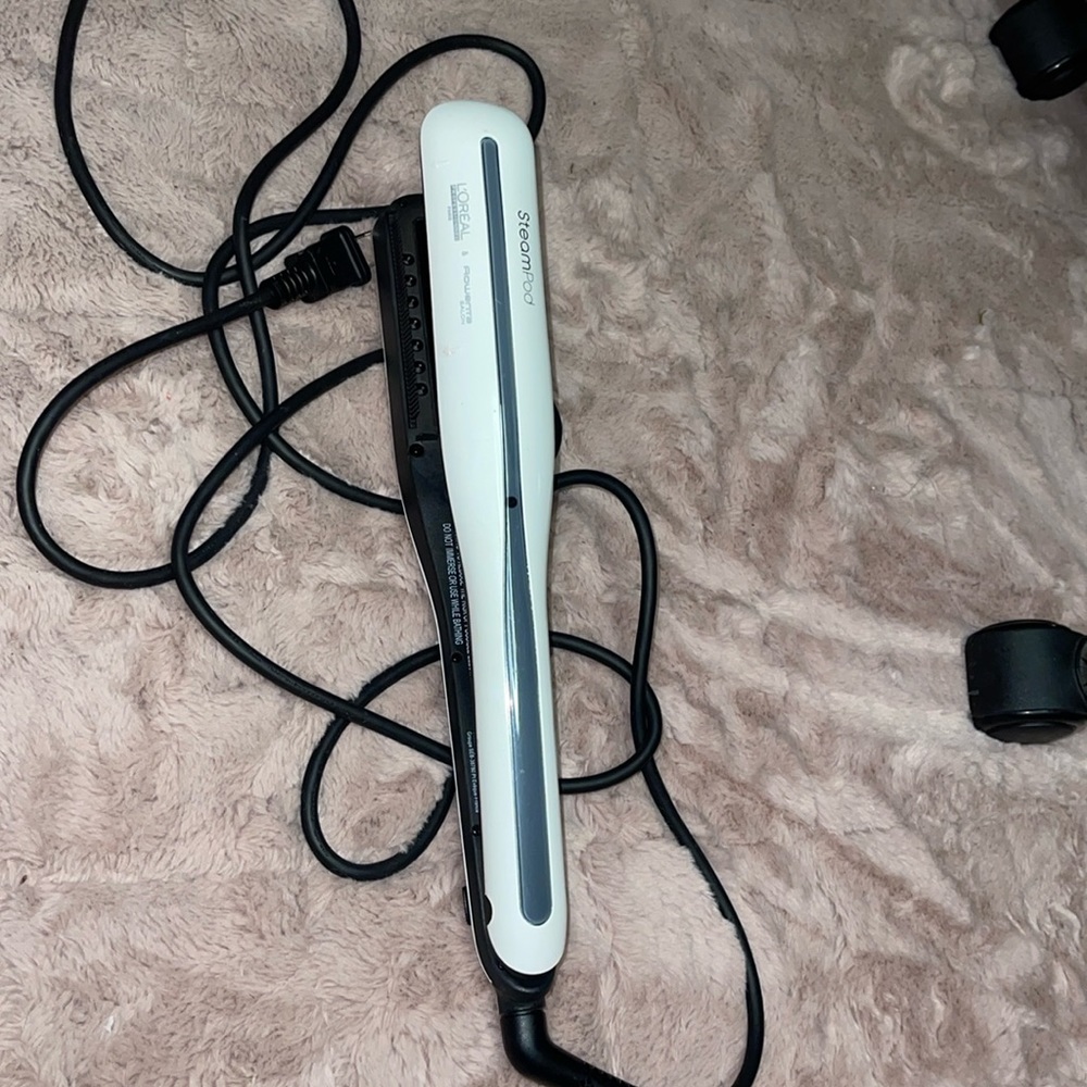 L'Oréal Professionnel Steampod
Steampod Flat Iron & Styler
